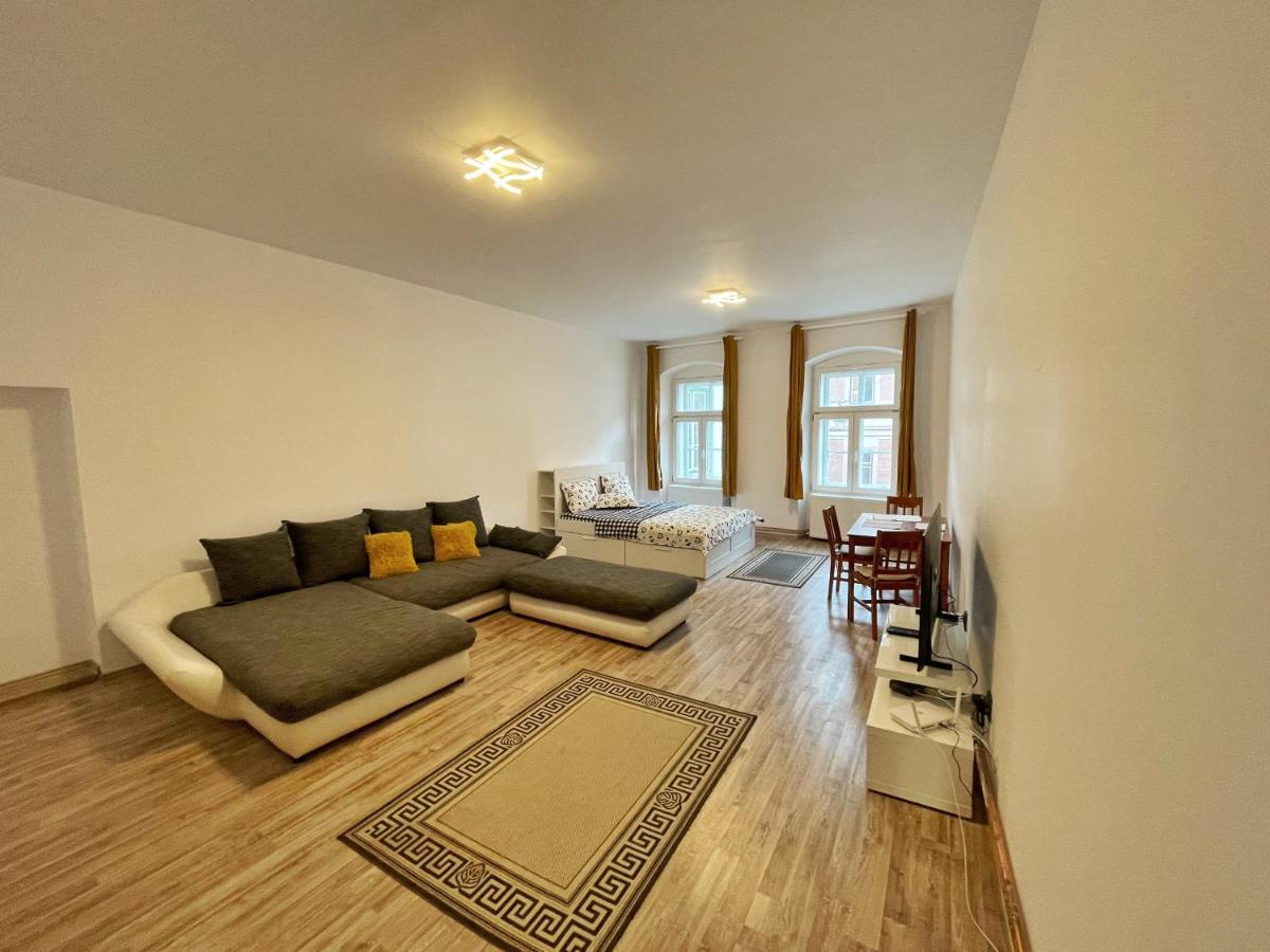 סיביו Vadim'S Guesthouse מראה חיצוני תמונה